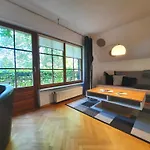 View For Two, Near Berlin Daire *