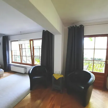 View For Two, Near Berlin 아파트