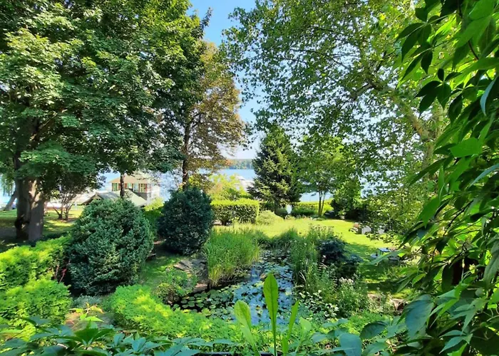 View For Two, Near Berlin شقة *